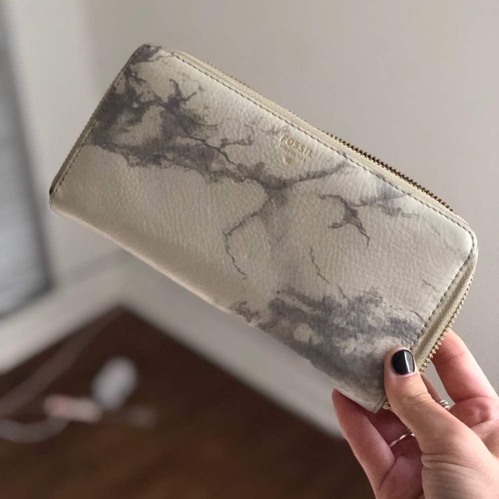 Fossil wallet NWT